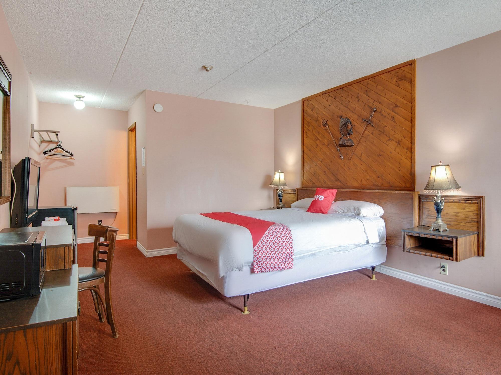 Falls Inn Near Casino Niagara By Oyo Exterior foto